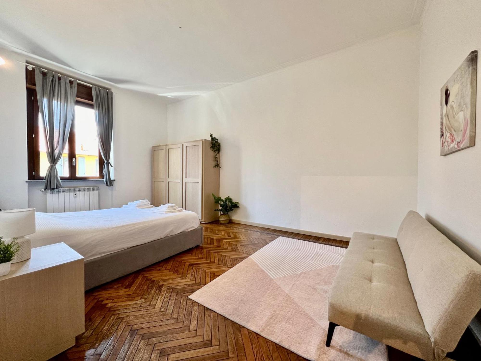 Big Goldoni Duomo-m4 Lin Airport Apartment Mailand